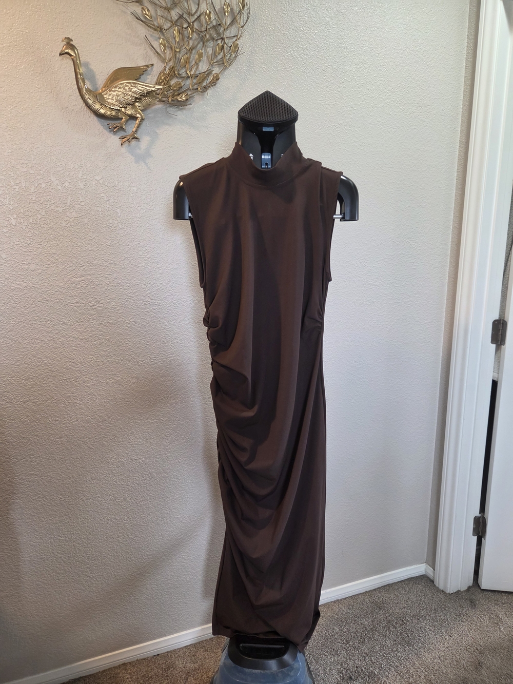 Eloquii Sleeveless Side Ruched Maxi Dress in Dark Brown
